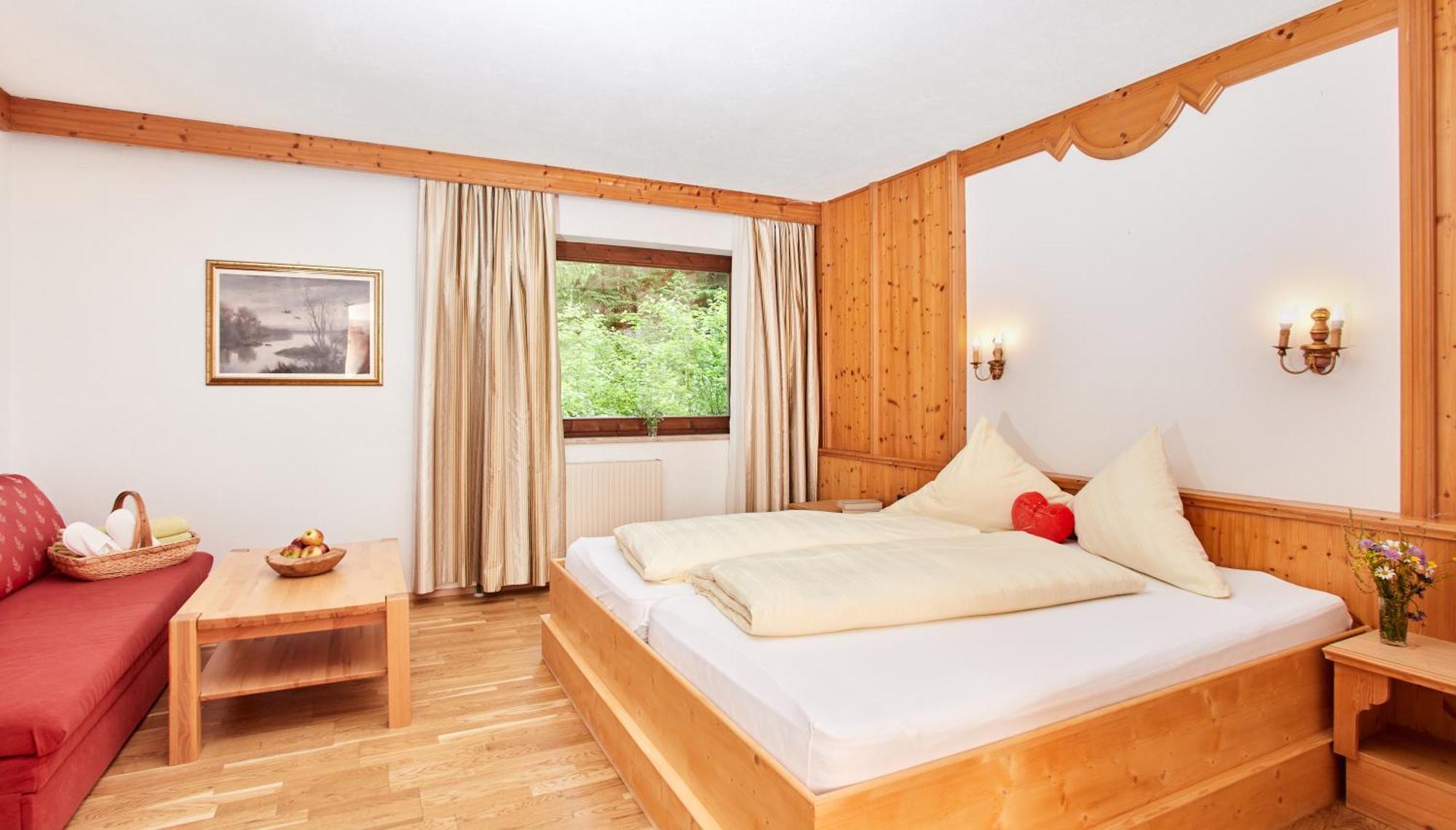 Hotel Hubertushof - Ihr Hotel Mit Herz ลอยทัช ห้อง รูปภาพ