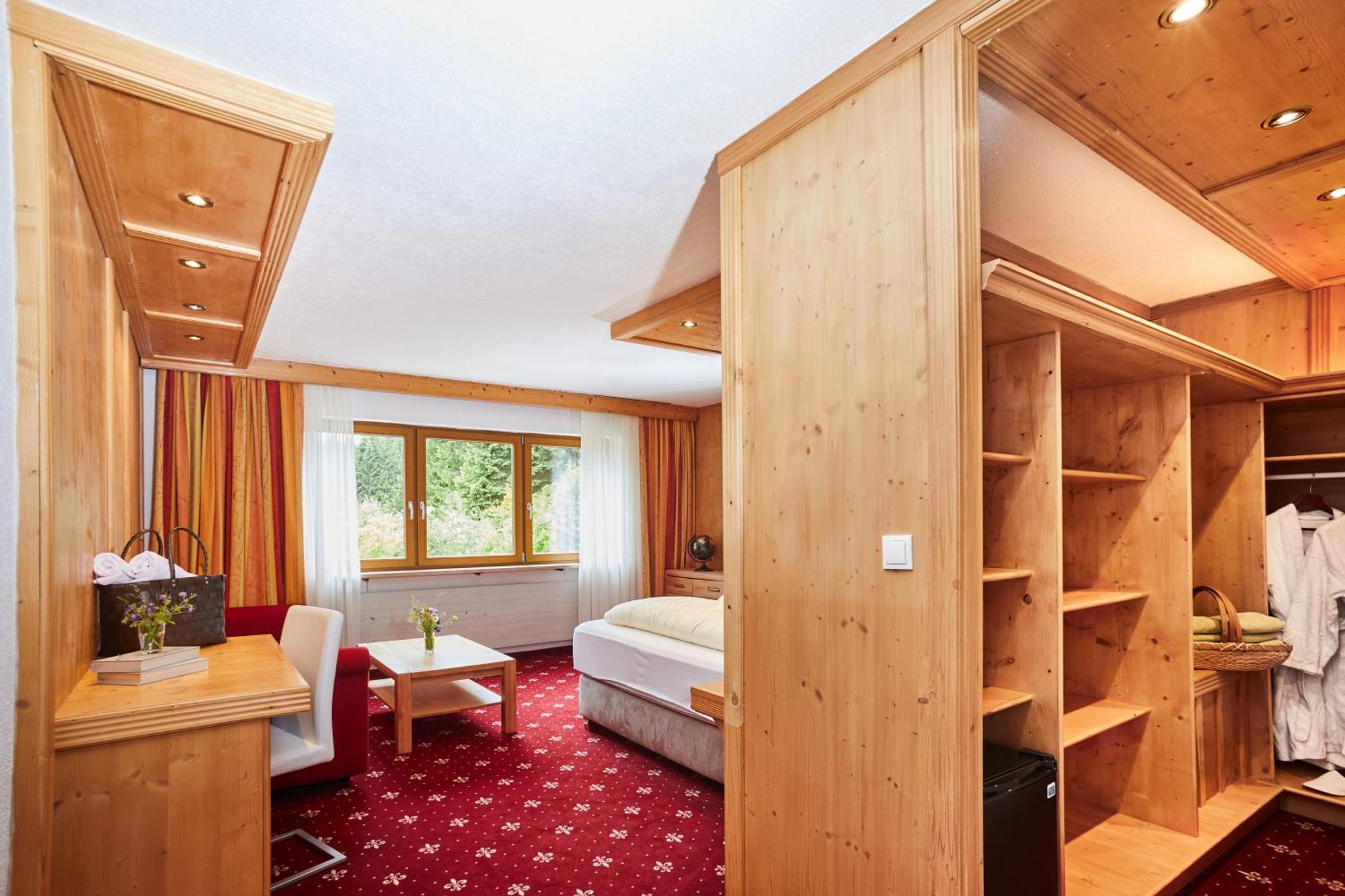 Hotel Hubertushof - Ihr Hotel Mit Herz ลอยทัช ห้อง รูปภาพ