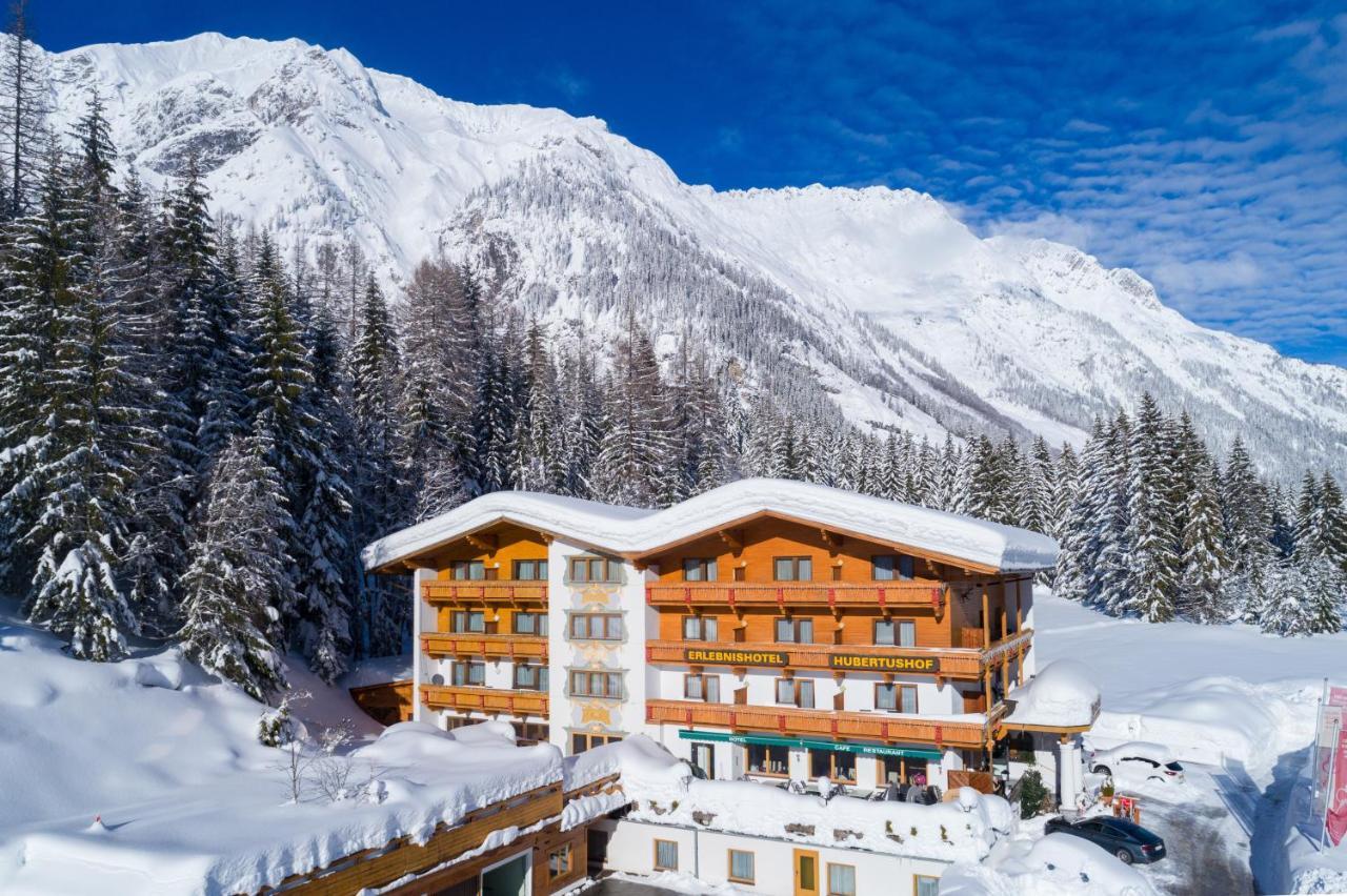 Hotel Hubertushof - Ihr Hotel Mit Herz ลอยทัช ภายนอก รูปภาพ